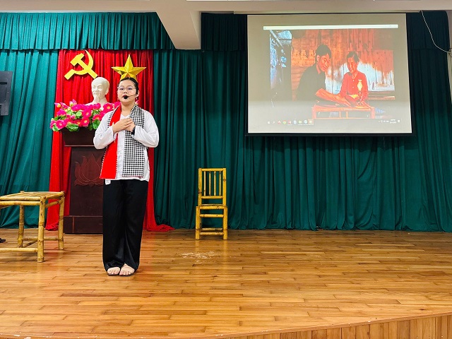 z7255639636812_cd72a8b947cdf0de8d7bd7859c7897e2