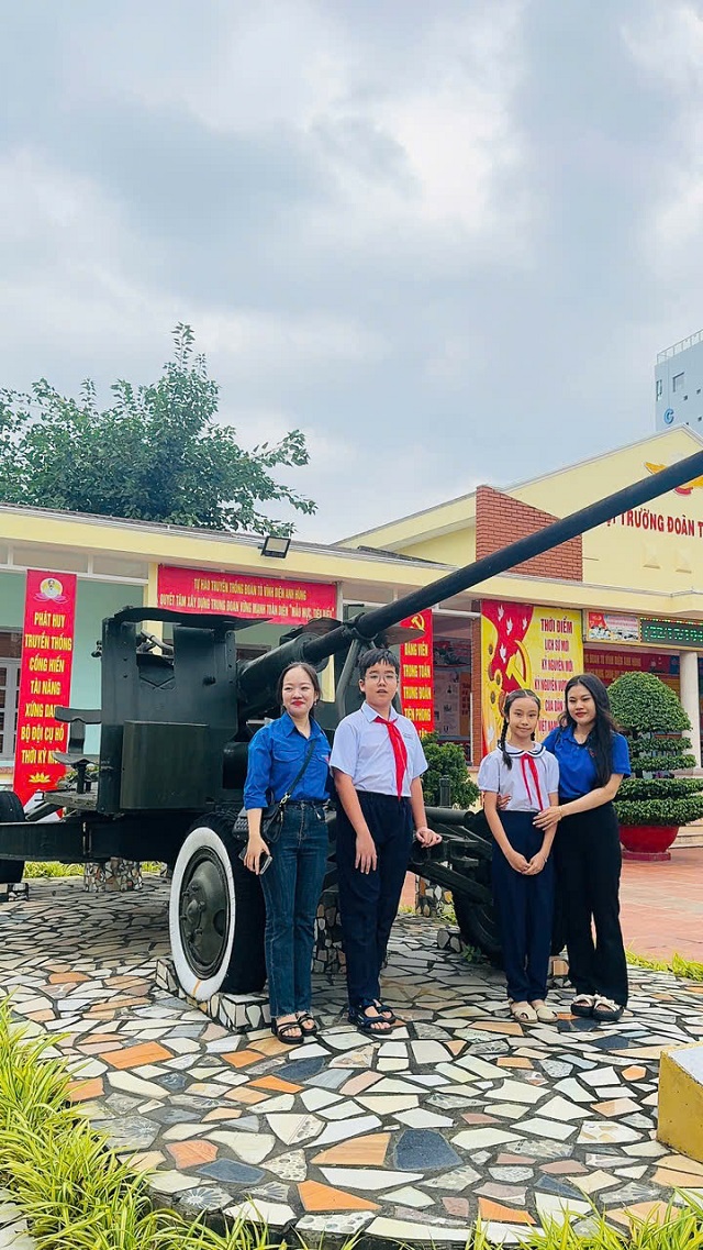 z7351665377009_3919d81e7edffc69270d323610dcfeab