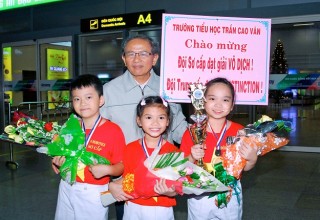 CUỘC THI ROBOTHON QUỐC TẾ 2016 TẠI MALAYSIA CUỘC THI ROBOTHON QUỐC TẾ 2016 TẠI MALAYSIA