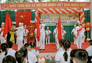 LỄ BẾ GIẢNG NĂM HỌC 2023 – 2024 LỄ BẾ GIẢNG NĂM HỌC 2023 – 2024